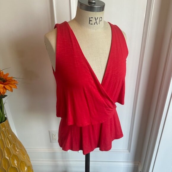 Deletta Anthropologie NWT Coral Red Asymmetrical Top - Picture 4 of 16